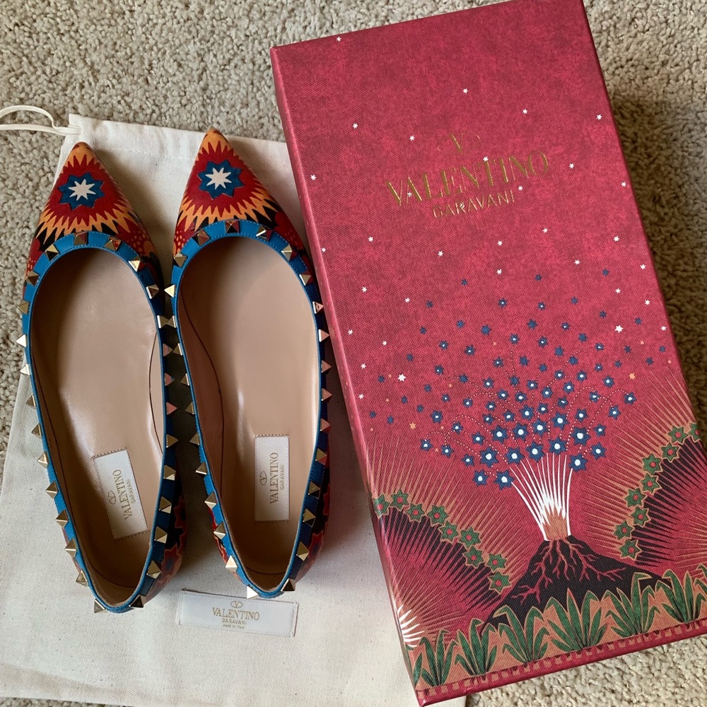 Valentino Wonderland Rockstud Flats